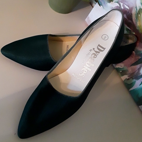 Deep Green Heels - Picture 6 of 8